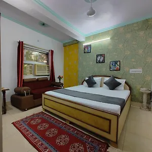 hotel-swarajya-palace.agrahotelsindia.net/